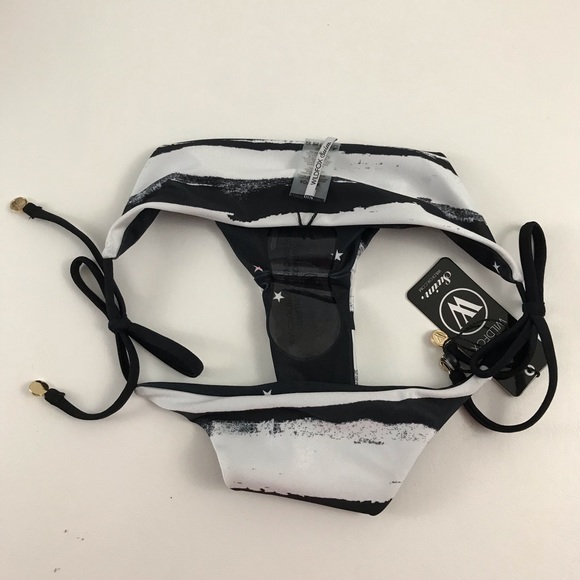 WILDFOX Reversible Stars Stripes Bikini Bottoms B2 - Picture 4 of 7